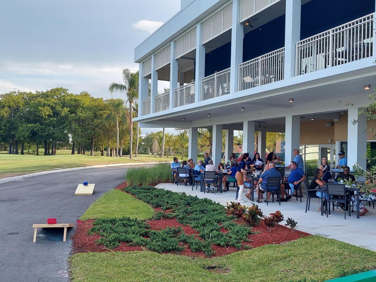 Fairfield Inn & Suites By Marriott Fort Lauderdale Northwest Tamarac Exterior foto